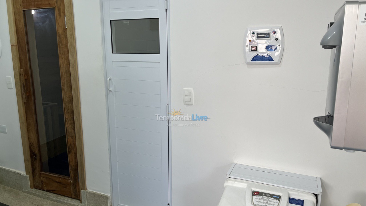 Apartamento para aluguel de temporada em Bertioga (Riviera de São Lourenço)