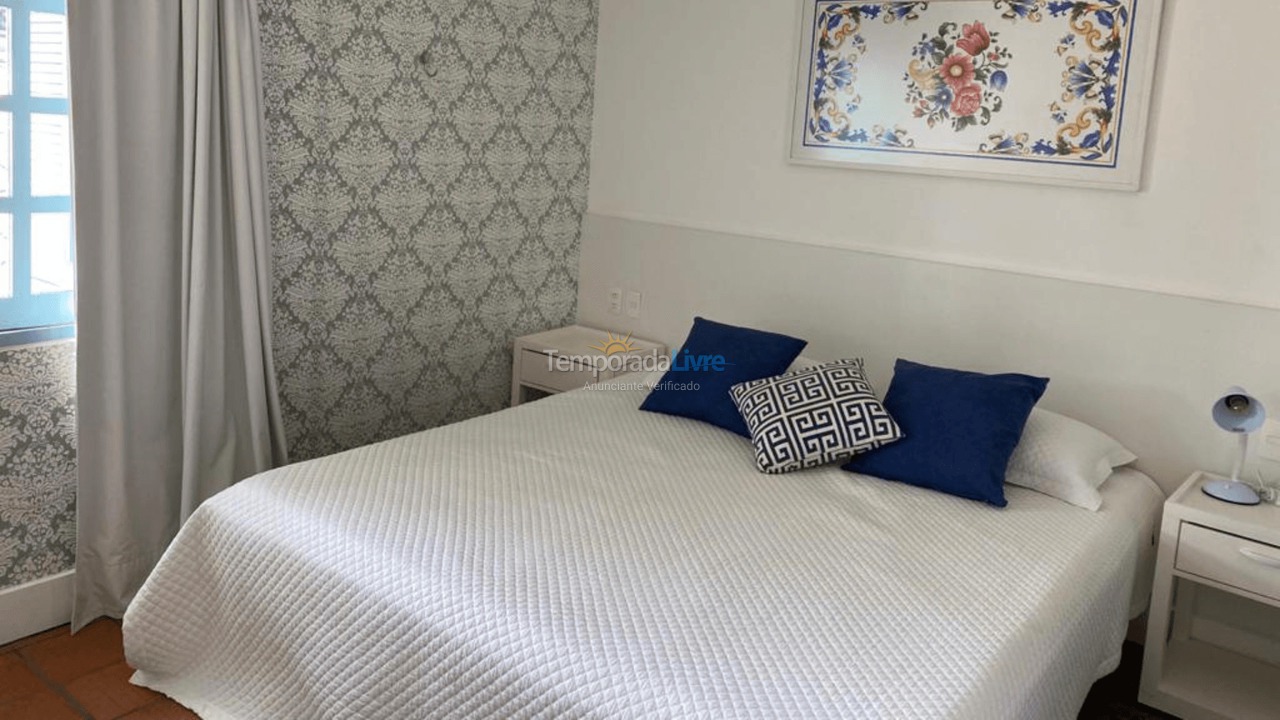 Casa para aluguel de temporada em Bombinhas (Praia de Bombinhas)