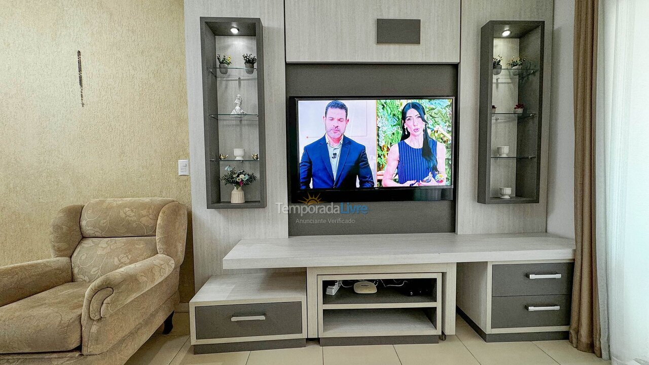 Apartamento para aluguel de temporada em Bombinhas (Praia de Bombas)