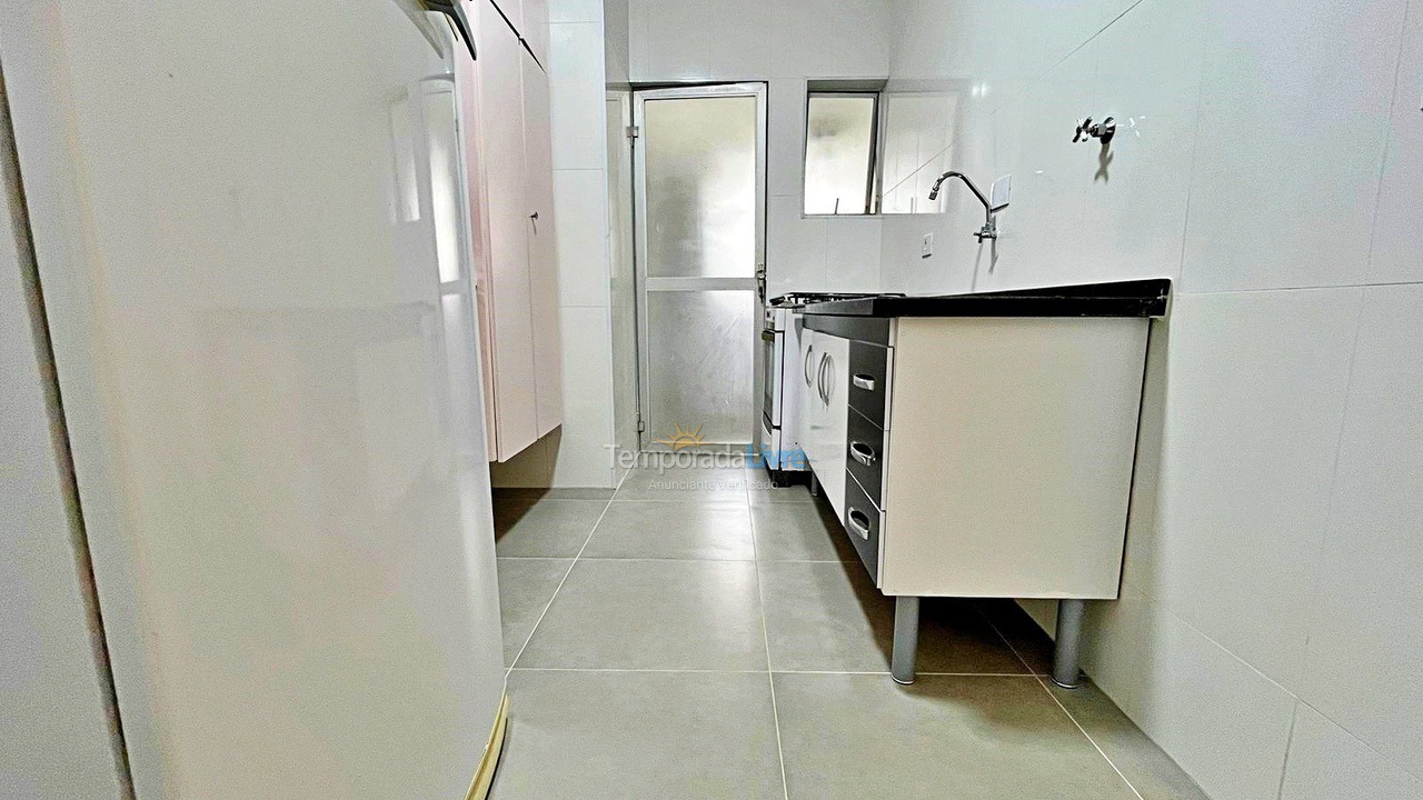 Apartamento para aluguel de temporada em Guarujá (Pitangueiras)