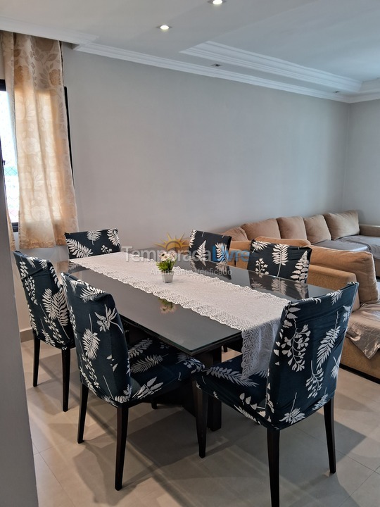 Apartamento para aluguel de temporada em Guarujá (Astúrias)