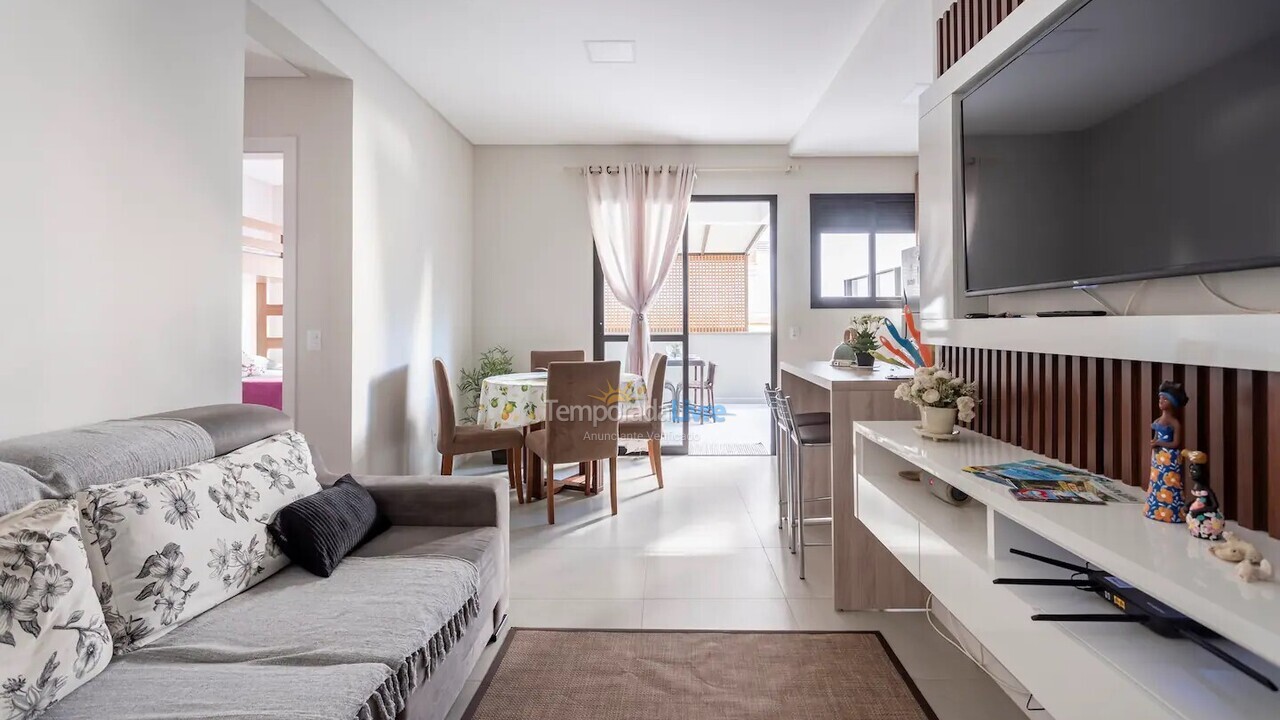 Apartment for vacation rental in Governador Celso Ramos (Praia de Palmas)