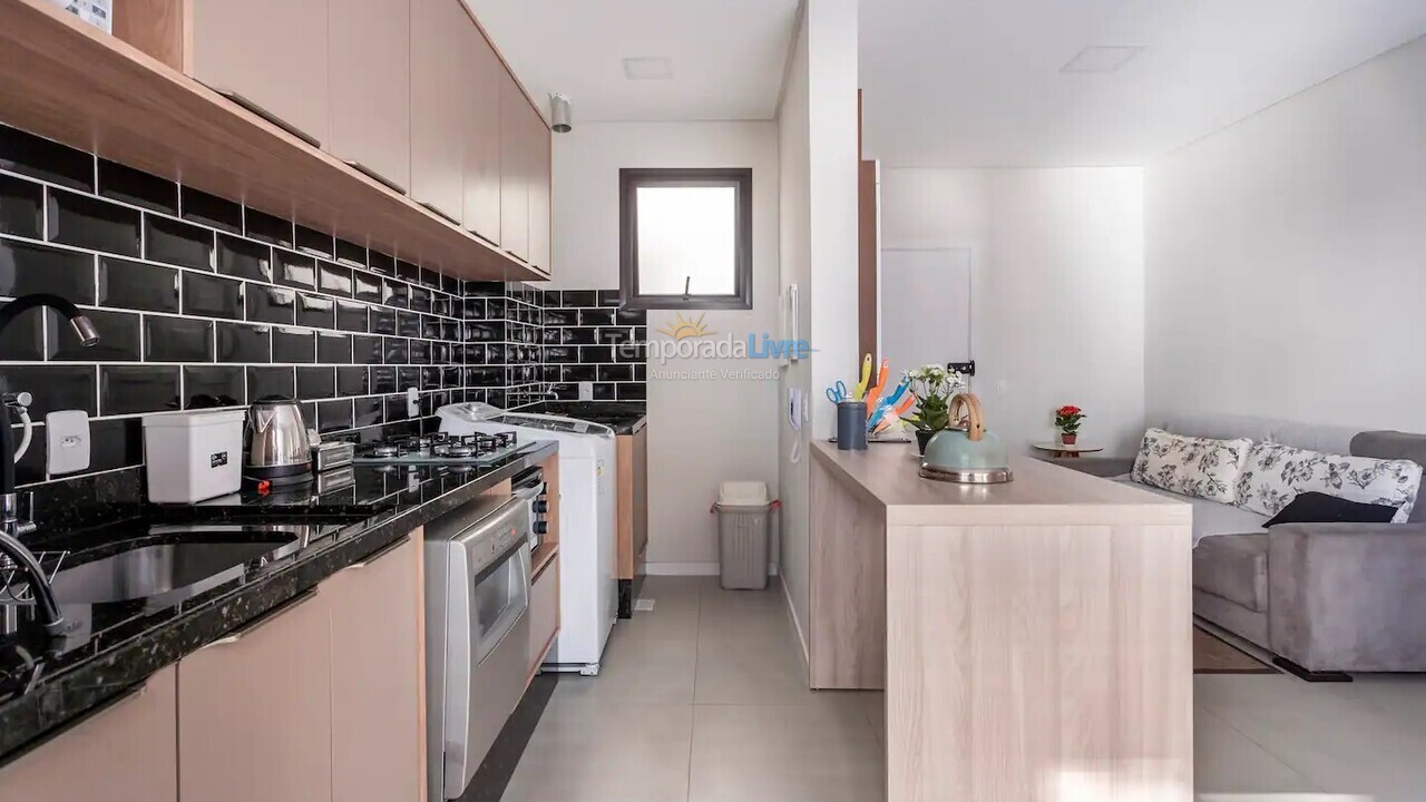 Apartment for vacation rental in Governador Celso Ramos (Praia de Palmas)