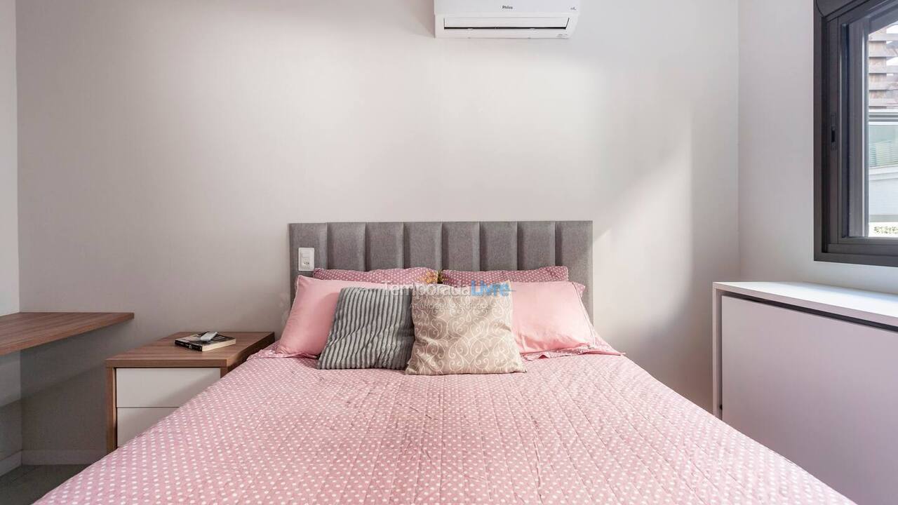 Apartment for vacation rental in Governador Celso Ramos (Praia de Palmas)