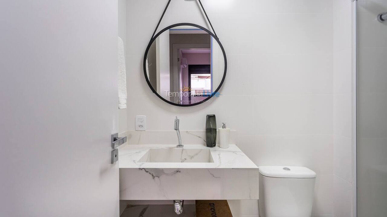 Apartment for vacation rental in Governador Celso Ramos (Praia de Palmas)