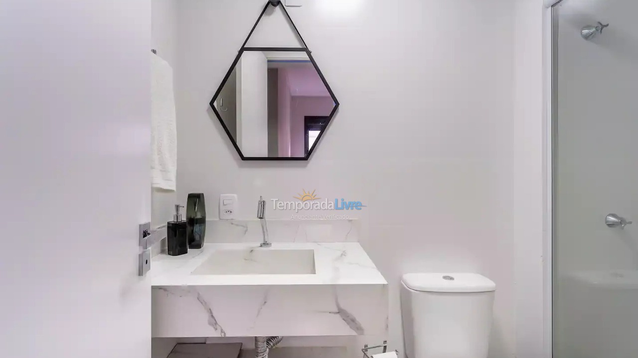 Apartment for vacation rental in Governador Celso Ramos (Praia de Palmas)