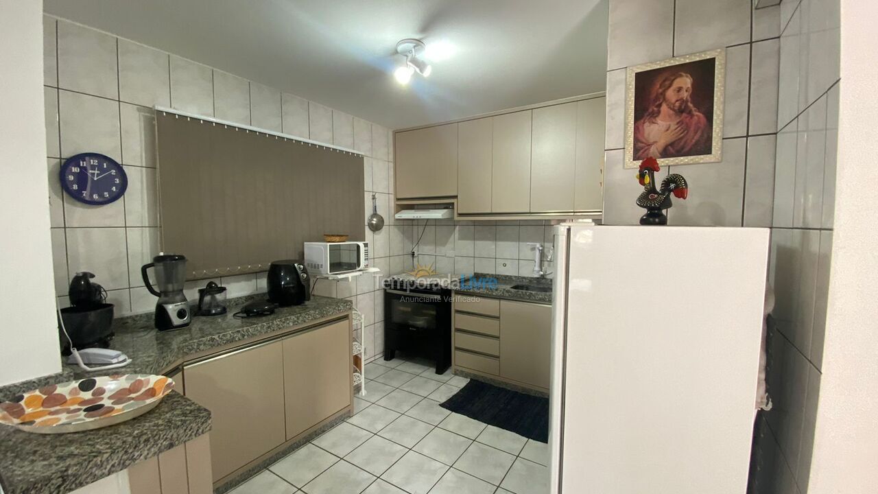 Apartamento para aluguel de temporada em Florianopolis (Praia dos Ingleses)