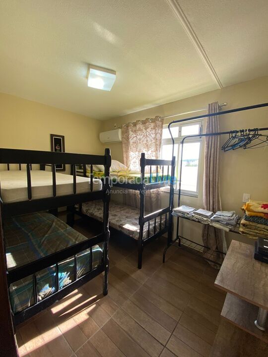 Apartamento para aluguel de temporada em Florianopolis (Praia dos Ingleses)