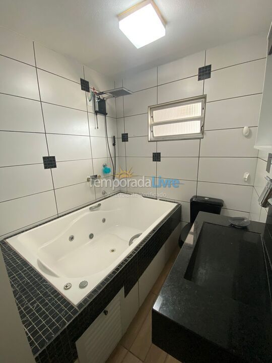 Apartamento para aluguel de temporada em Florianopolis (Praia dos Ingleses)