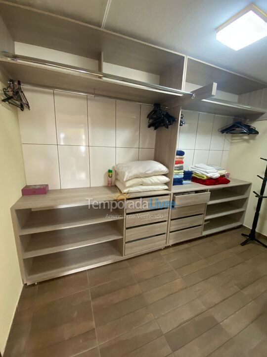 Apartamento para aluguel de temporada em Florianopolis (Praia dos Ingleses)