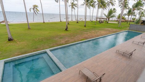 Premium Sea Front Mansion, the Maldives in Milagres/AL