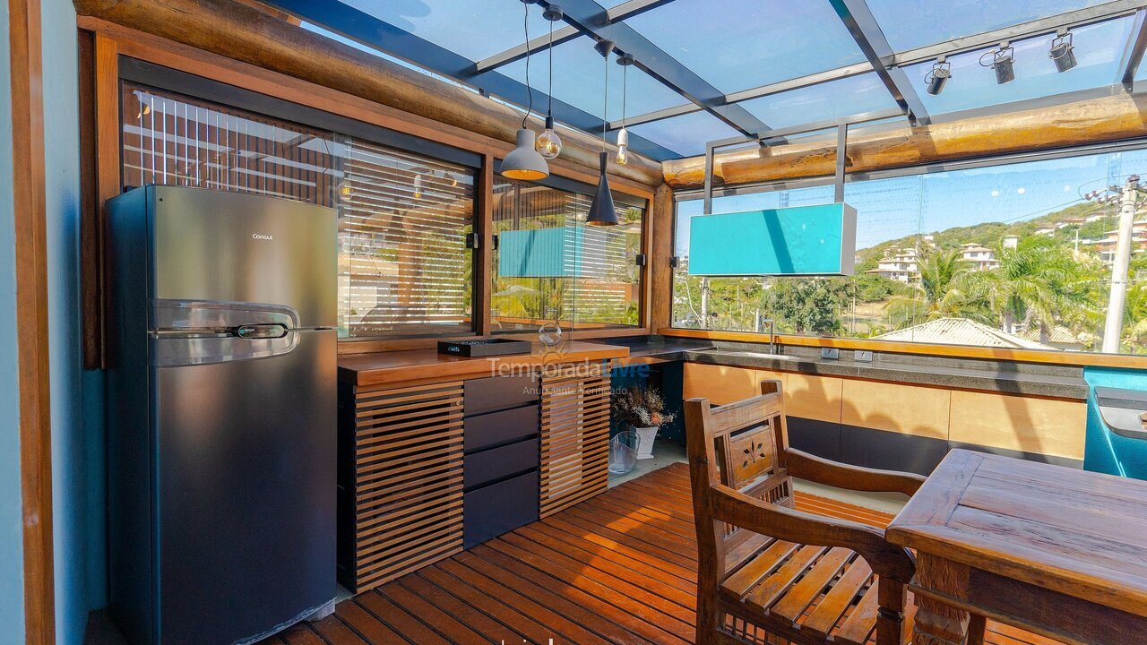 Casa para aluguel de temporada em Armação dos Búzios (Bosque)