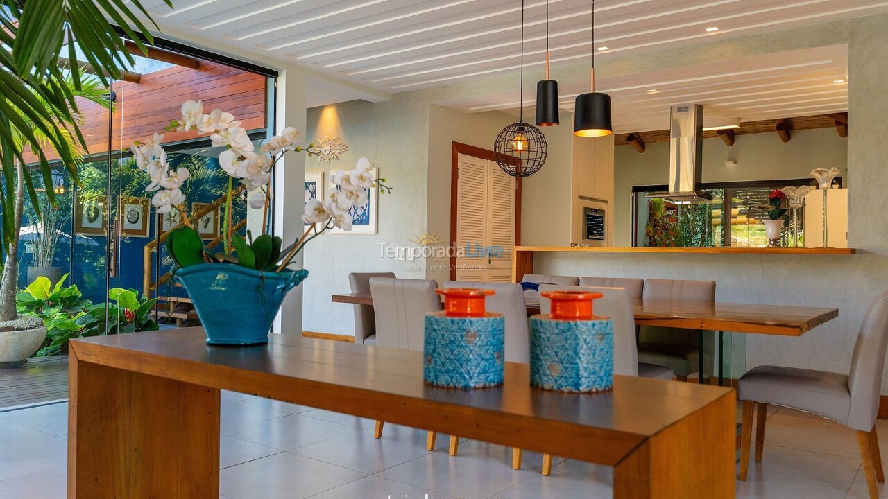 Casa para aluguel de temporada em Armação dos Búzios (Bosque)