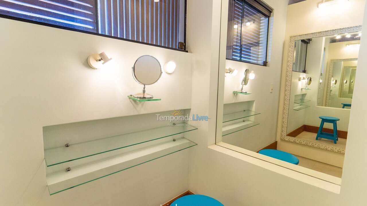 Casa para aluguel de temporada em Armação dos Búzios (Bosque)