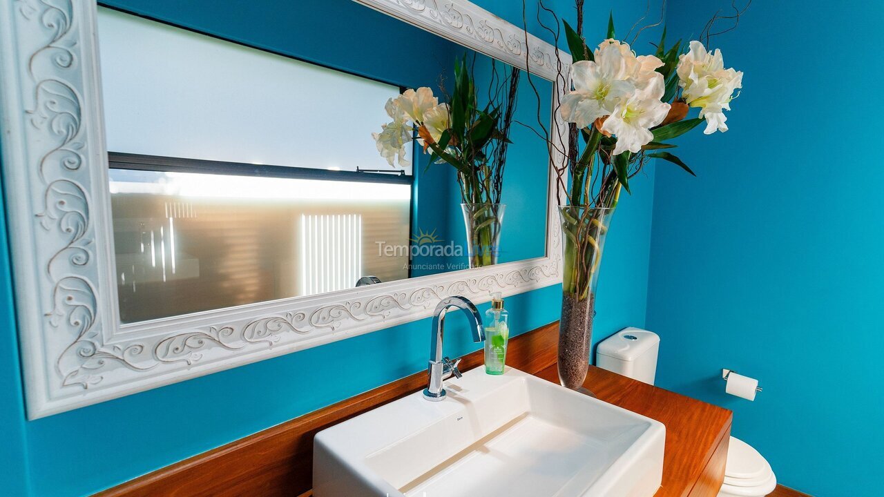 Casa para aluguel de temporada em Armação dos Búzios (Bosque)