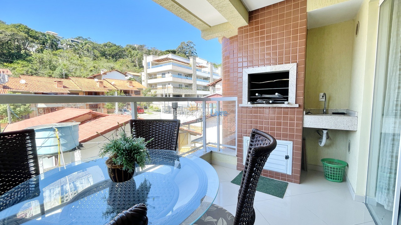 Apartment for vacation rental in Bombinhas (Praia de Bombinhas)