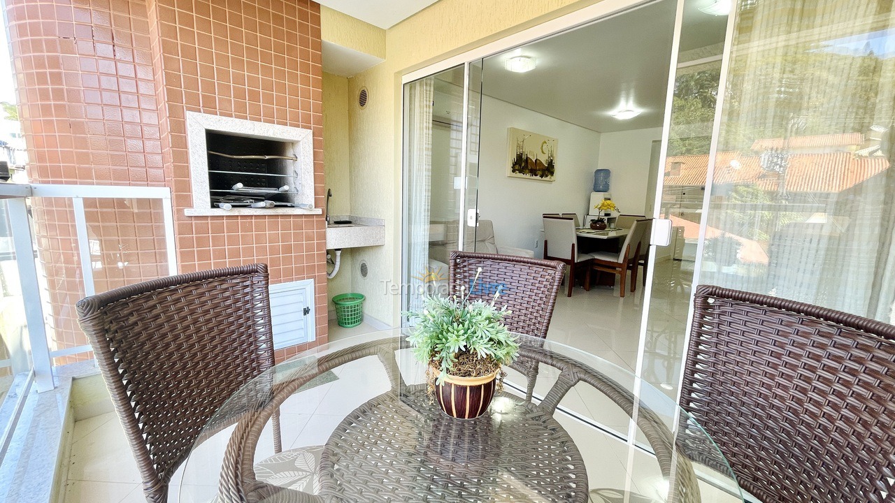 Apartment for vacation rental in Bombinhas (Praia de Bombinhas)