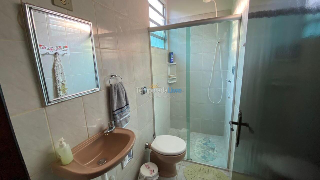 Casa para alquiler de vacaciones em Peruíbe (Balneario Belmira Novaes)