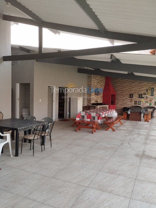 Casa para aluguel de temporada em Bertioga (Praia do Indaiá)