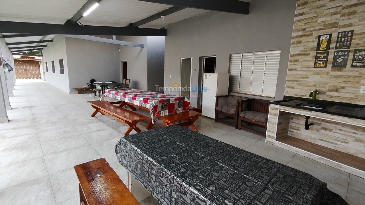 Casa para aluguel de temporada em Bertioga (Praia do Indaiá)