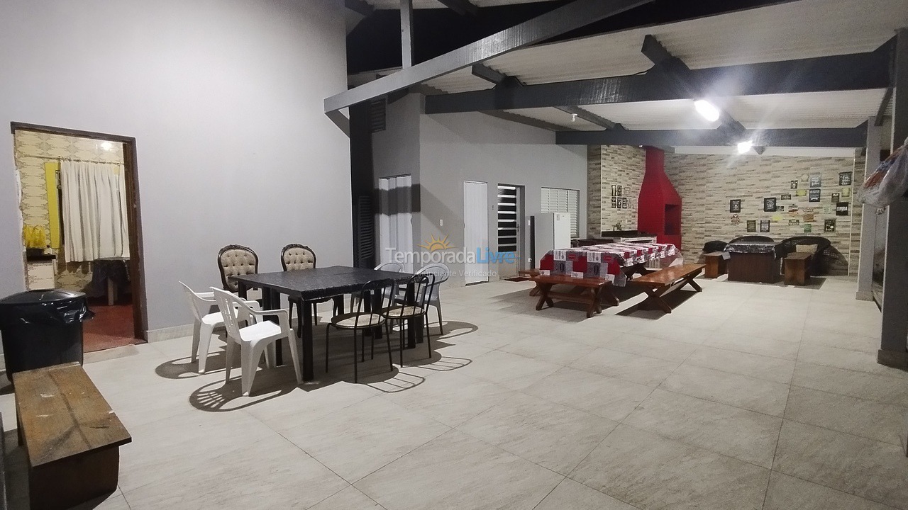 Casa para aluguel de temporada em Bertioga (Praia do Indaiá)