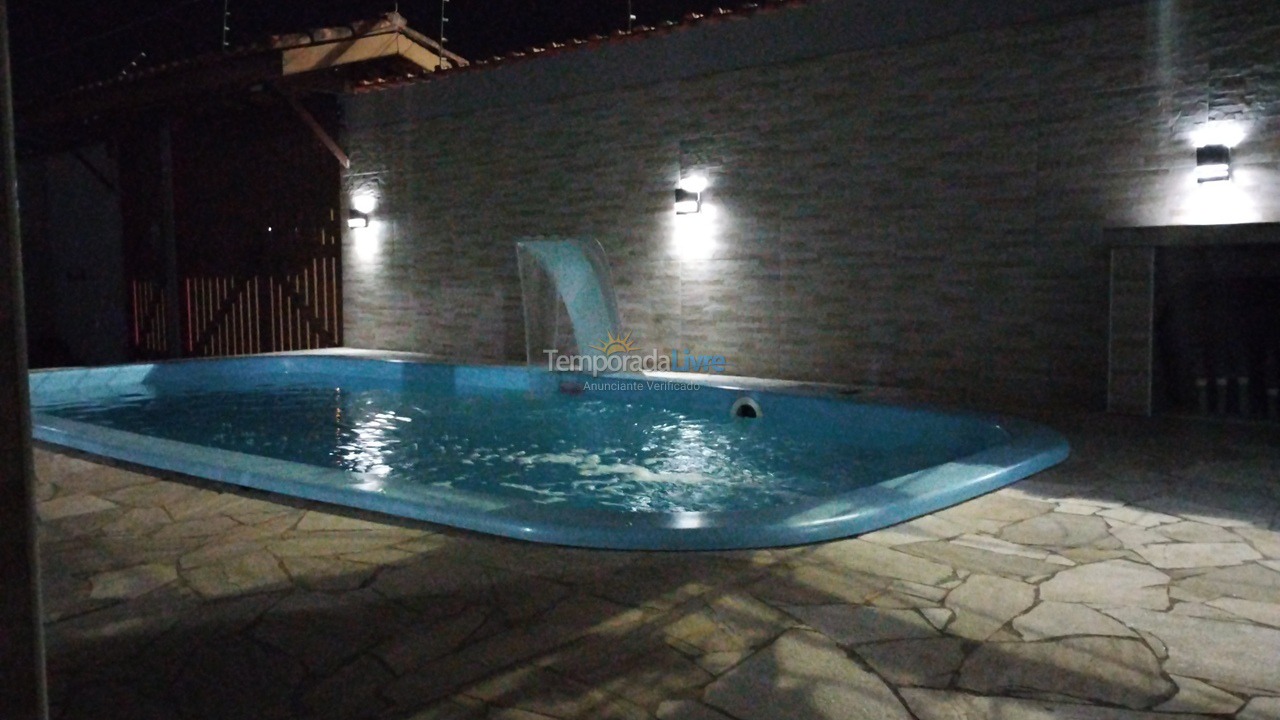 Casa para aluguel de temporada em Bertioga (Praia do Indaiá)