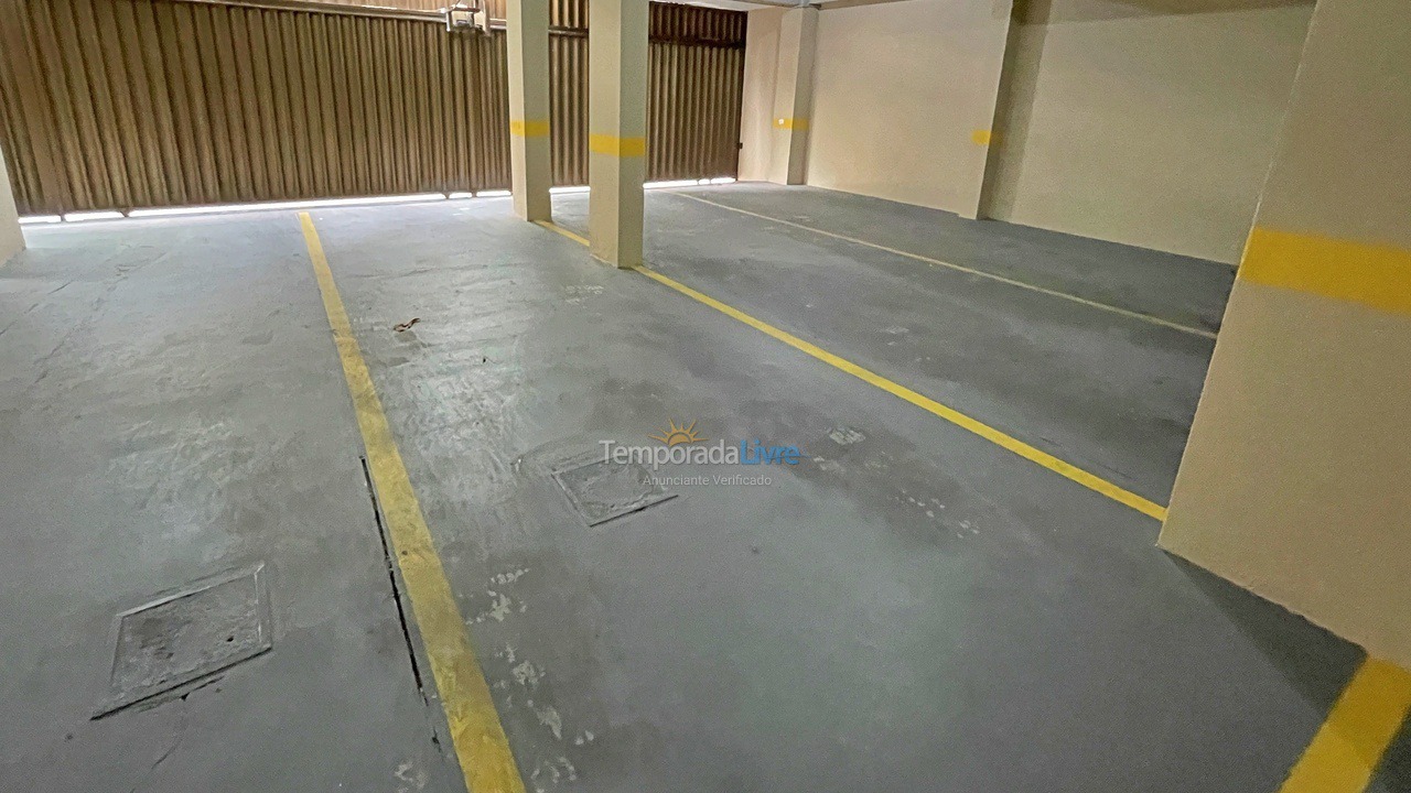 Apartment for vacation rental in Itapema (Meia Praia)