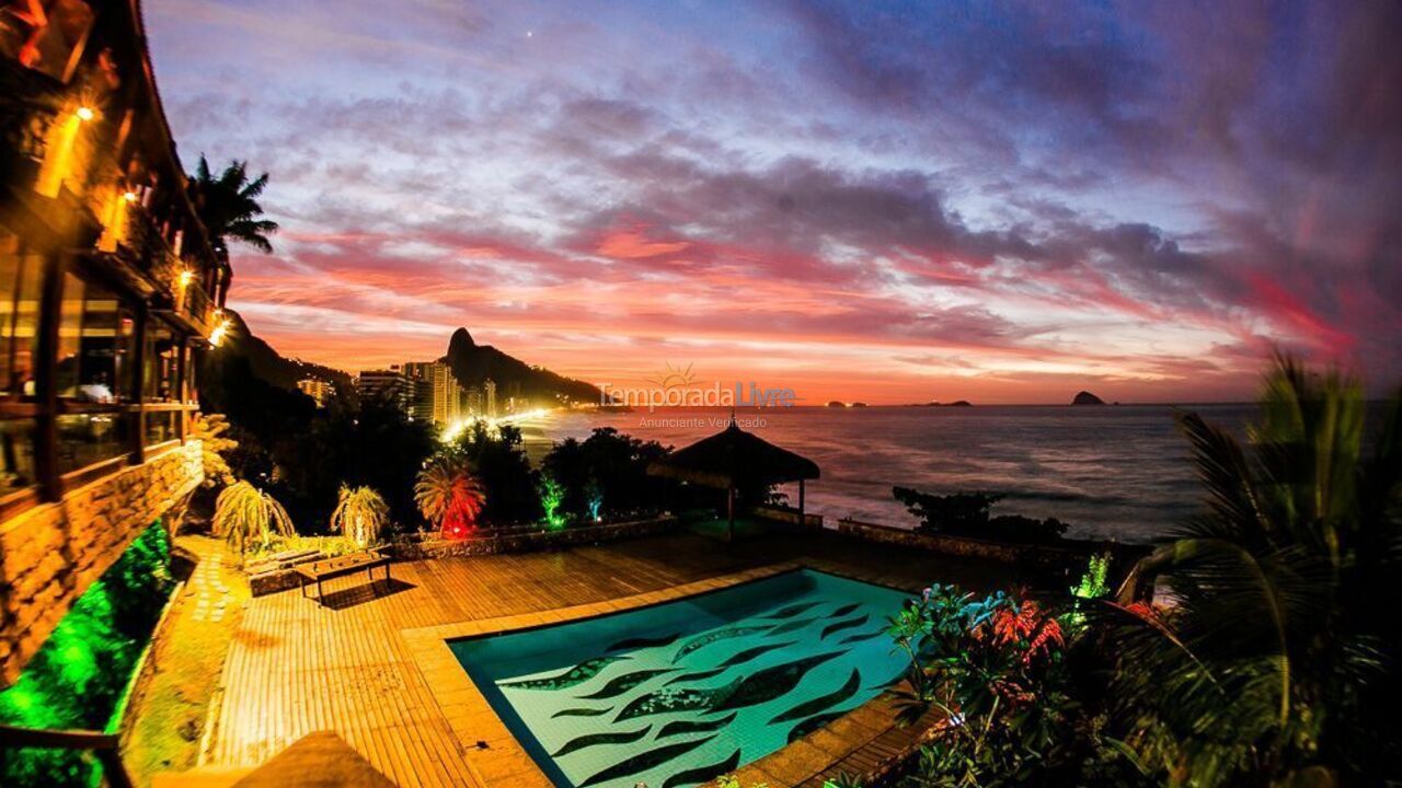 Casa para aluguel de temporada em Rio de Janeiro (Joá)
