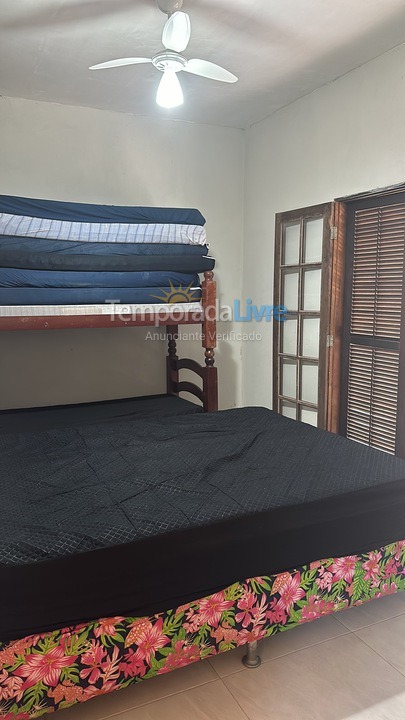 Casa para aluguel de temporada em Ubatuba (Maranduba)