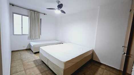 Quarto 1 - 1 cama queen e 1 cama solteiro 