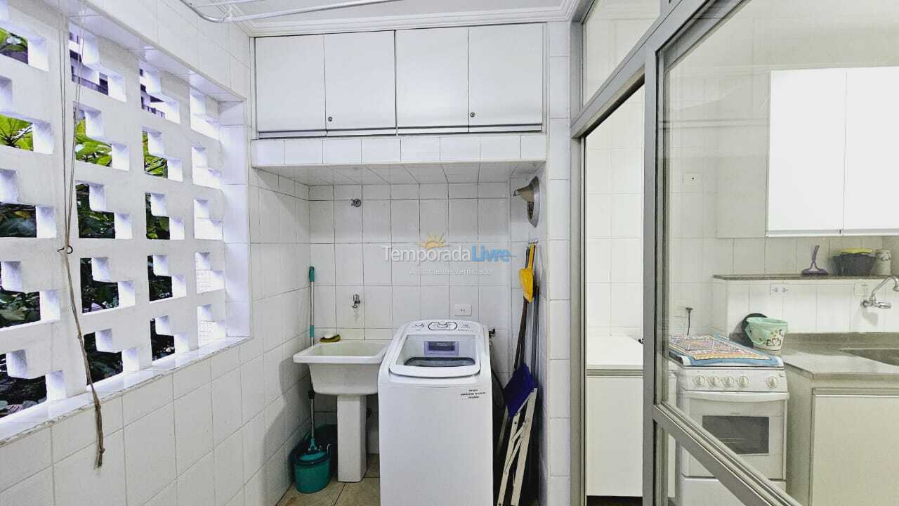 Apartment for vacation rental in Guarujá (Pitangueiras)