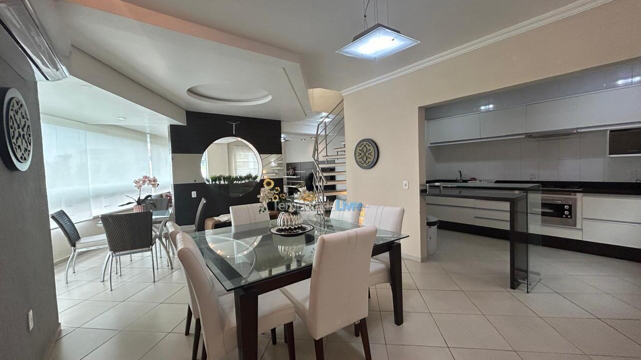 Apartamento para alquiler de vacaciones em Bombinhas (Praia de Bombas)