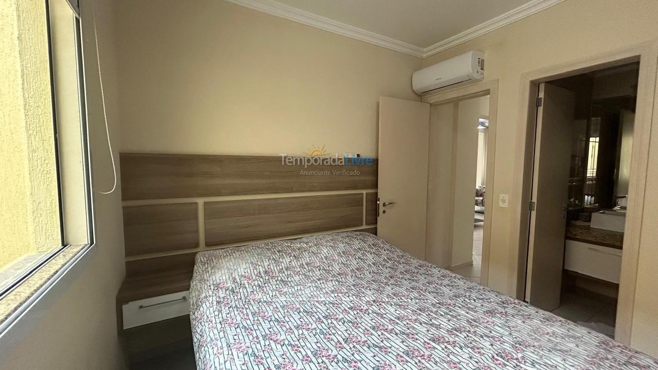 Apartamento para alquiler de vacaciones em Bombinhas (Praia de Bombas)