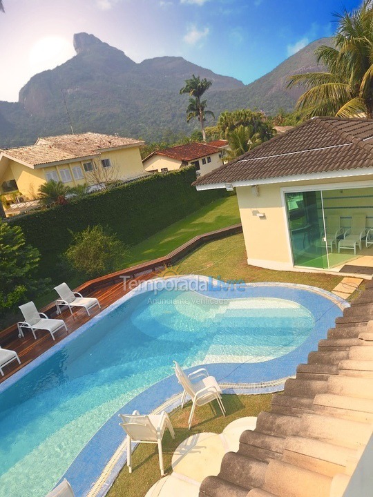Casa para aluguel de temporada em Rio de Janeiro (Barra da Tijuca)