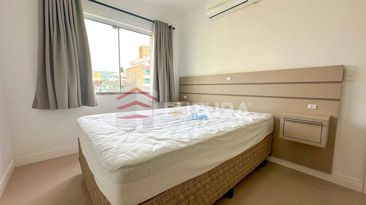 Apartment for vacation rental in Bombinhas (Praia de Bombas)