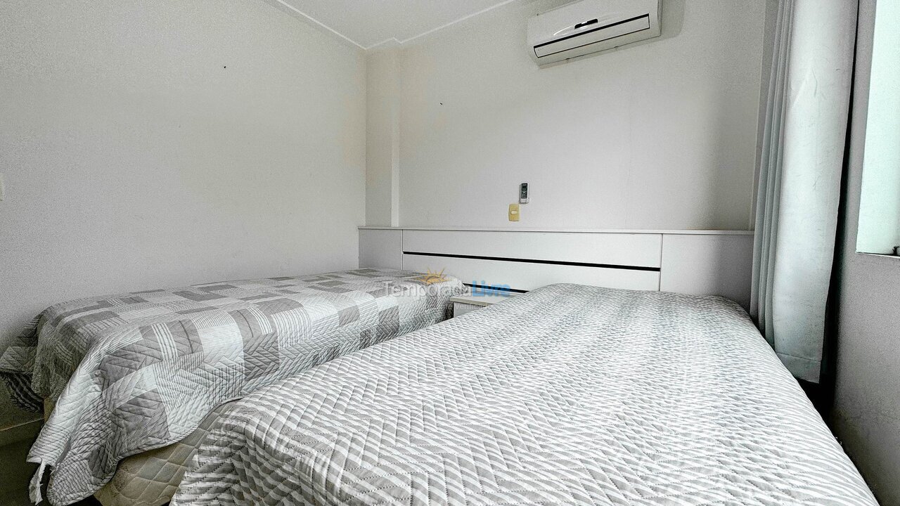 Apartamento para aluguel de temporada em Bombinhas (Praia de Bombas)