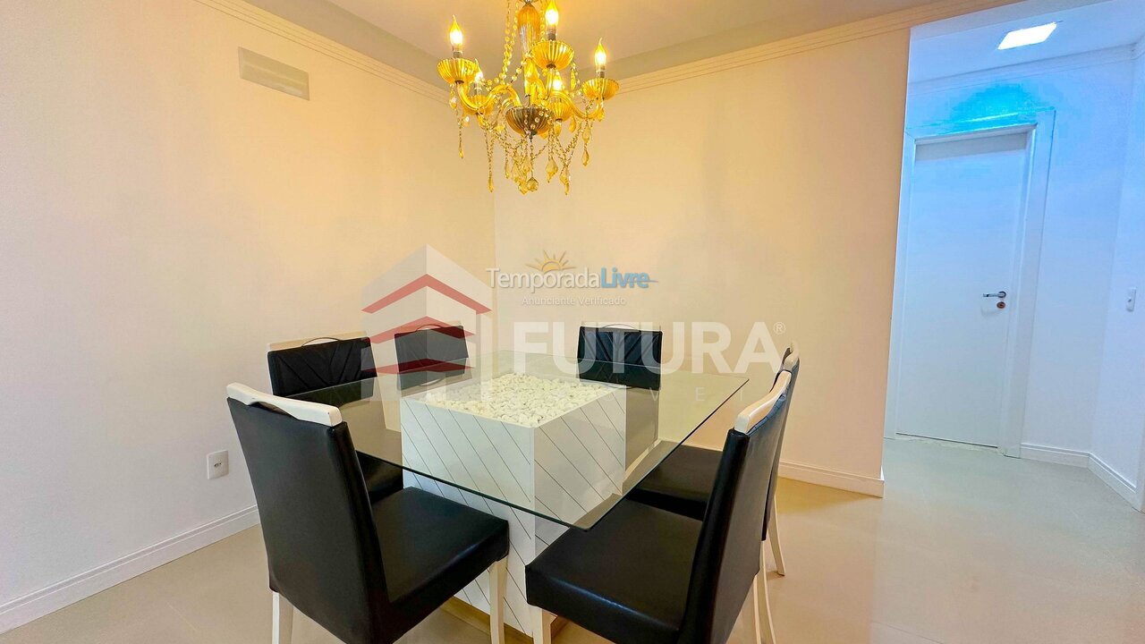 Apartment for vacation rental in Bombinhas (Praia de Bombas)