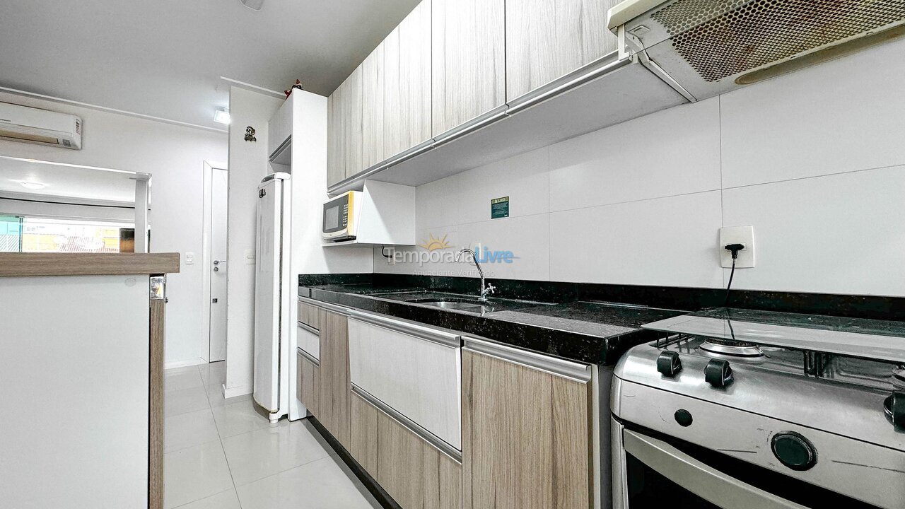 Apartamento para aluguel de temporada em Bombinhas (Praia de Bombas)