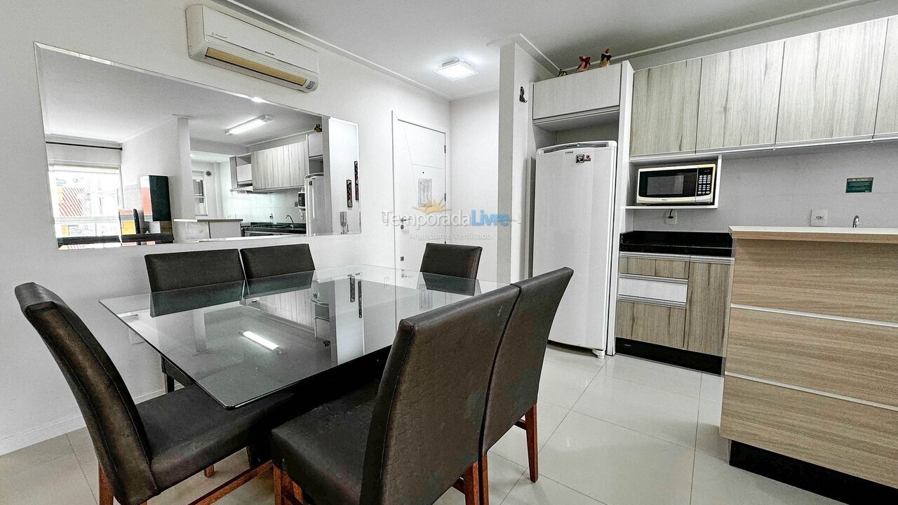 Apartamento para aluguel de temporada em Bombinhas (Praia de Bombas)