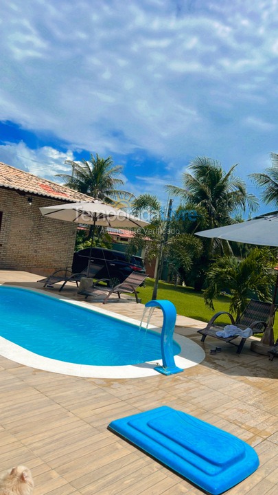 Casa para aluguel de temporada em Beberibe (Praia de Uruau)