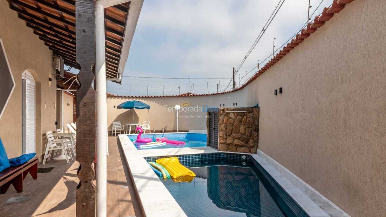 House for vacation rental in Praia Grande (Balneário Florida)