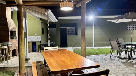 Excelente ubicación cerca de la playa en condominio