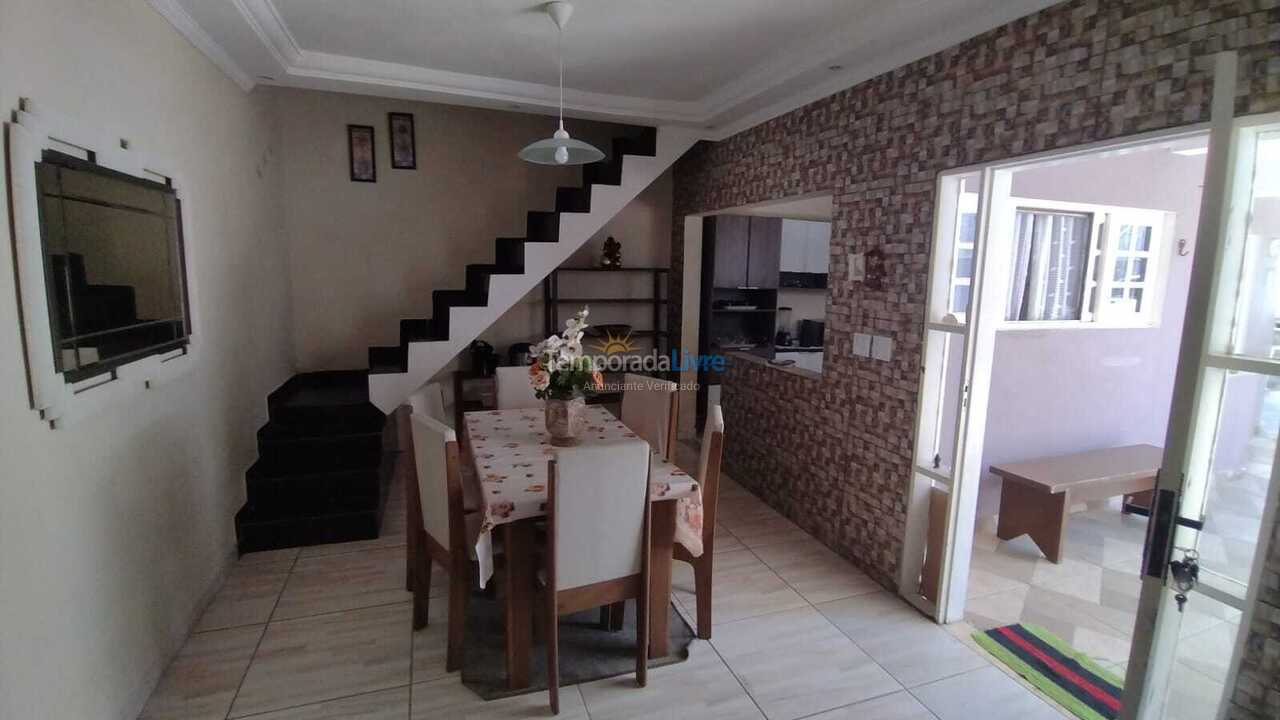 Casa para alquiler de vacaciones em Ubatuba (Maranduba)