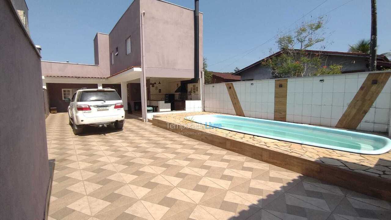 Casa para alquiler de vacaciones em Ubatuba (Maranduba)