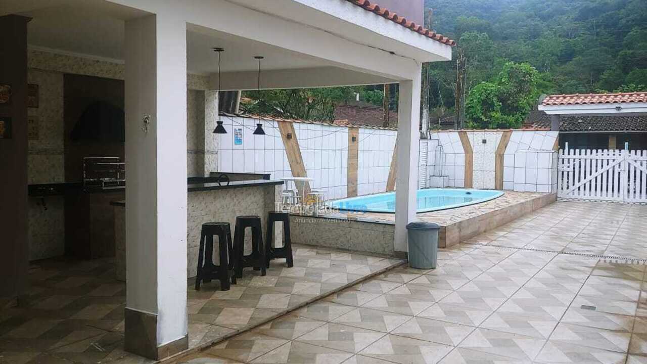 Casa para alquiler de vacaciones em Ubatuba (Maranduba)