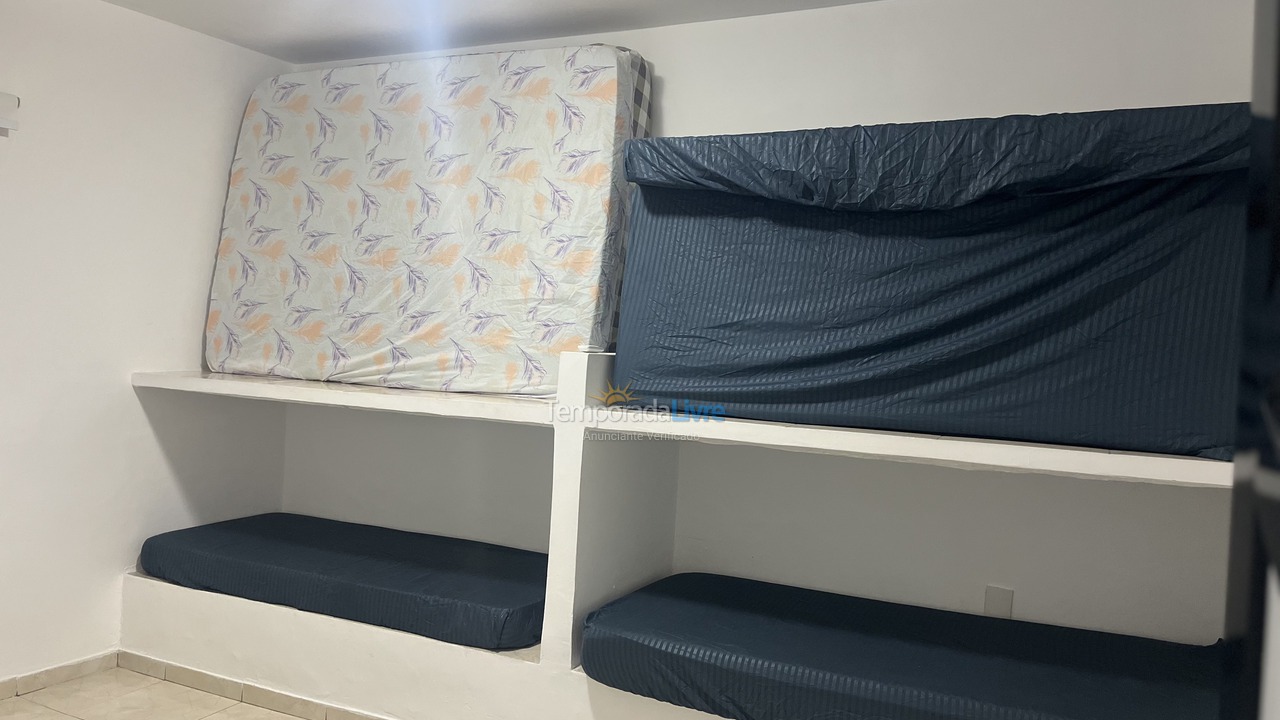 Casa para aluguel de temporada em Caraguatatuba (Porto Novo)