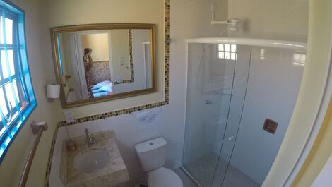 CASA PARA 16 PESSOAS A 50M DO MAR EM PORTO BELO