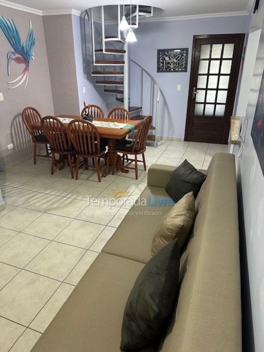 Apartamento para alquiler de vacaciones em Ubatuba (Praia Grande)