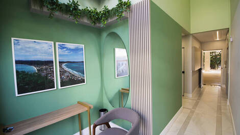 Apartmento de 02 quartos a 50 metros do mar com piscina