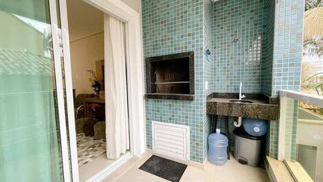 Apartamento de 02 quartos no 1o andar